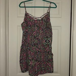 Geometric spaghetti strap romper